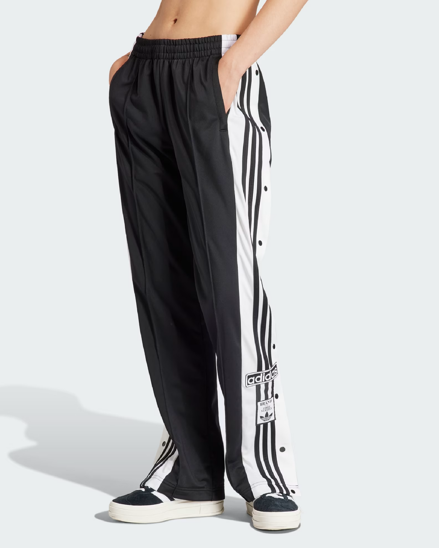 IU2519 - ADIBREAK PANT BLACK
