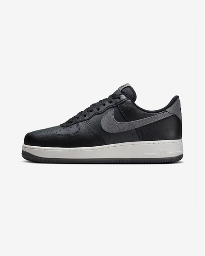 AIR FORCE 1 07 LV8 “SMOKE GREY”