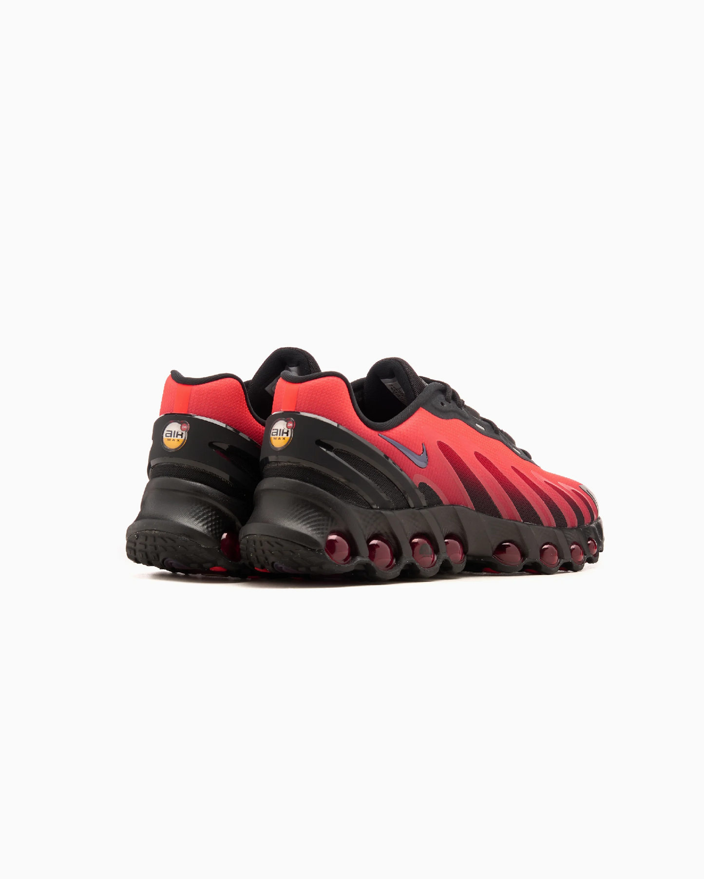 NIKE AIR MAX DN8 "BRED"