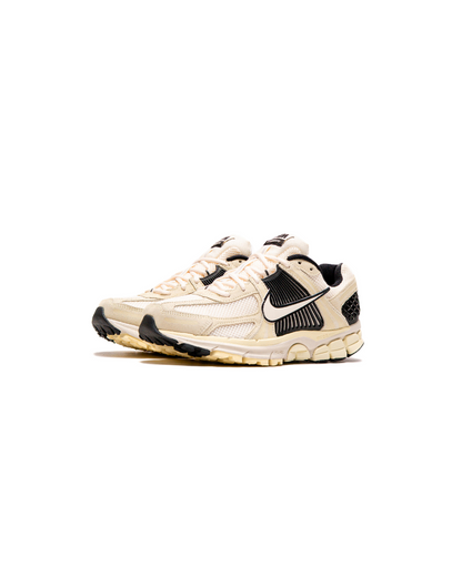 NIKE ZOOM VOMERO 5 "ALABASTER"