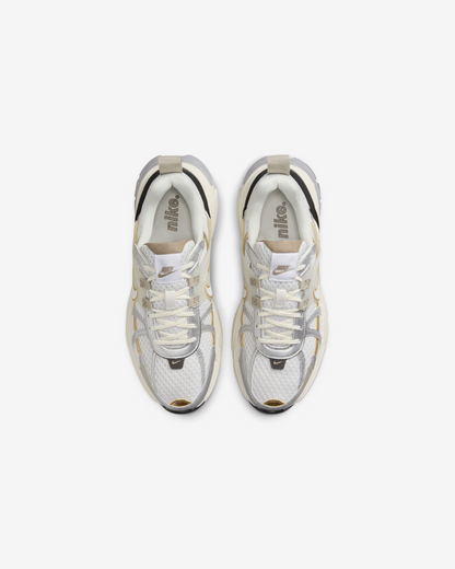 NIKE V2K RUN "KHAKI METALLIC"