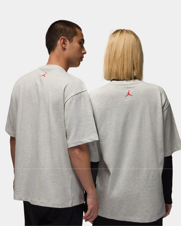 JORDAN FLIGHT ESSENTIALS