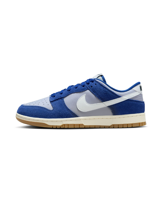 NIKE DUNK LOW RETRO SE “DEEP ROYALE”