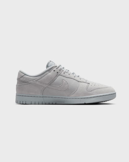 NIKE DUNK LOW RETRO SE “WOLF GREY”