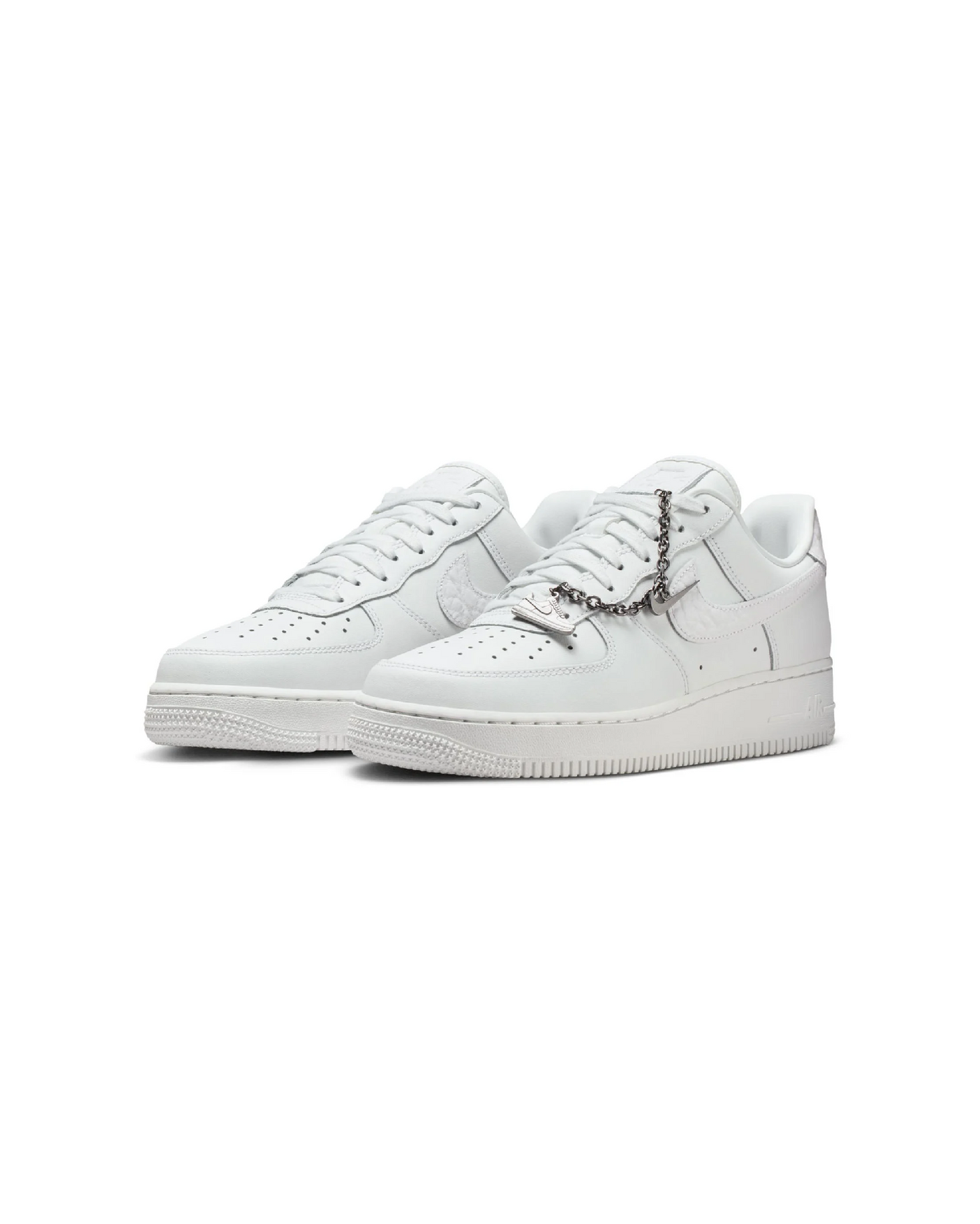 NIKE AIR FORCE 1 07 LO “SUMMIT WHITE”