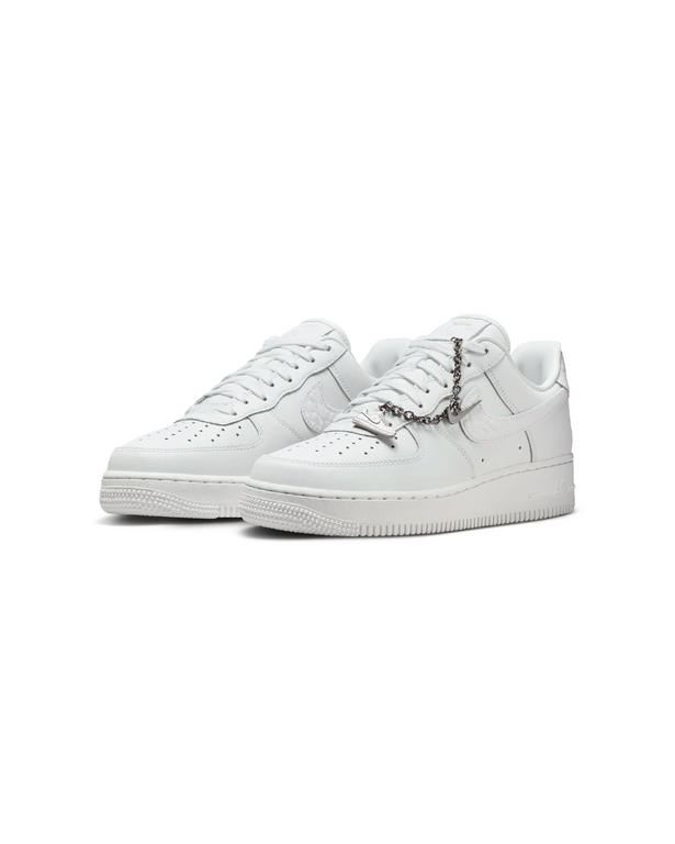 NIKE AIR FORCE 1 07 LO “SUMMIT WHITE”
