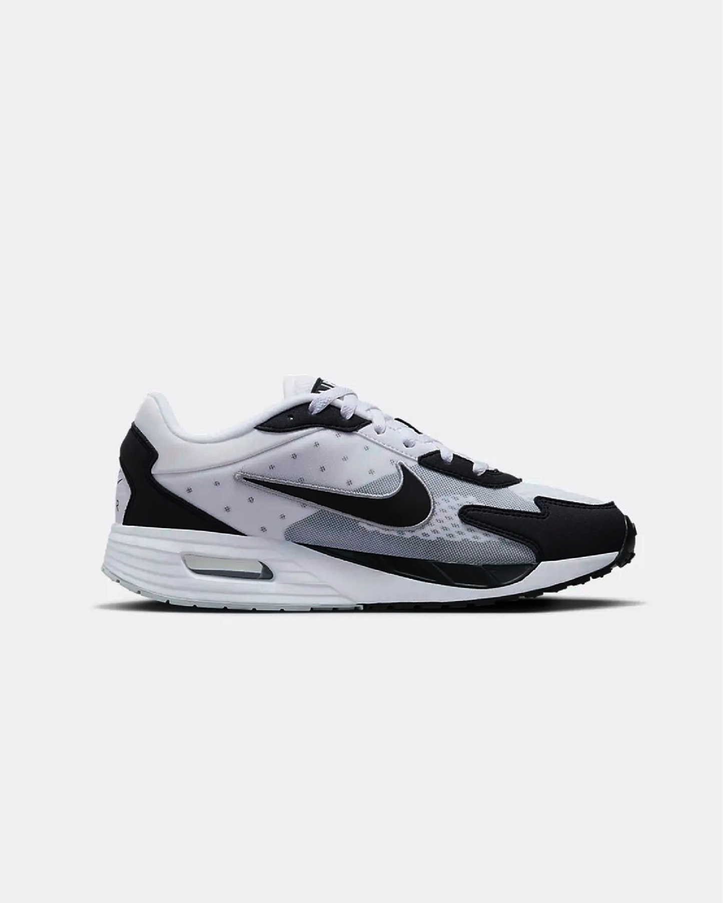 NIKE AIR MAX SOLO