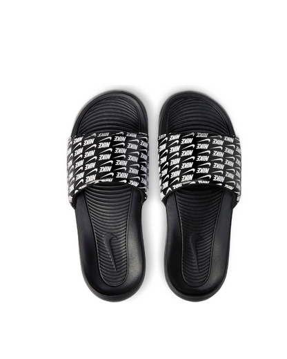 NIKE VICTORI ONE - BLACK WHITE