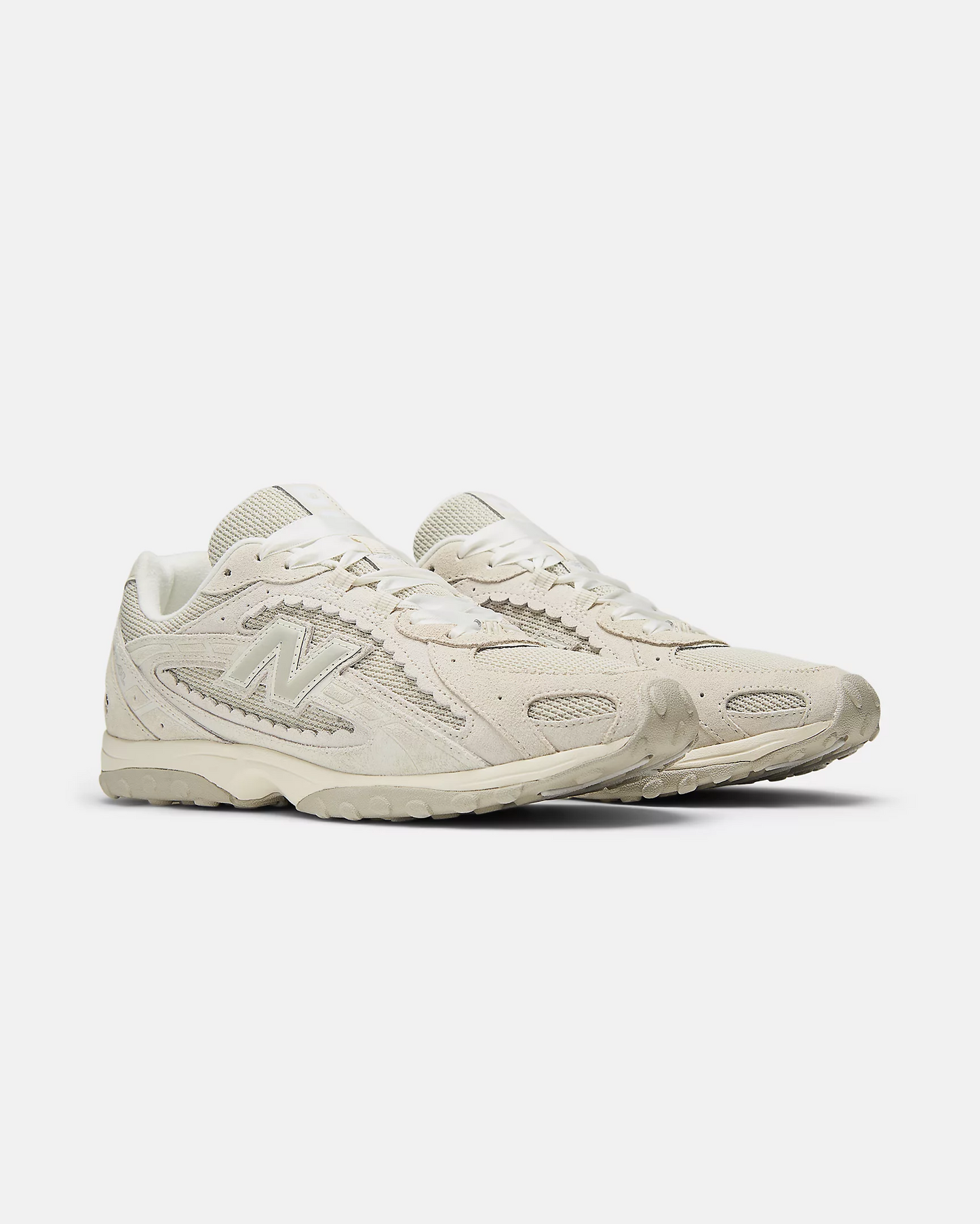 NEW BALANCE 204L LIGHT BEIGE